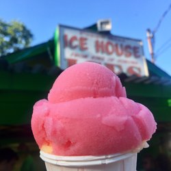 Poppa Mia's Ice House - Cotton candy and piña colada my favorite!