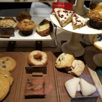 Starbucks - Coffee & Tea Near Me - Commack, New York Starbucks - Coffee & Tea Near Me - Commack, New York