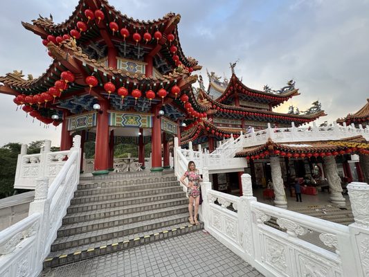 Thean Hou Temple by null