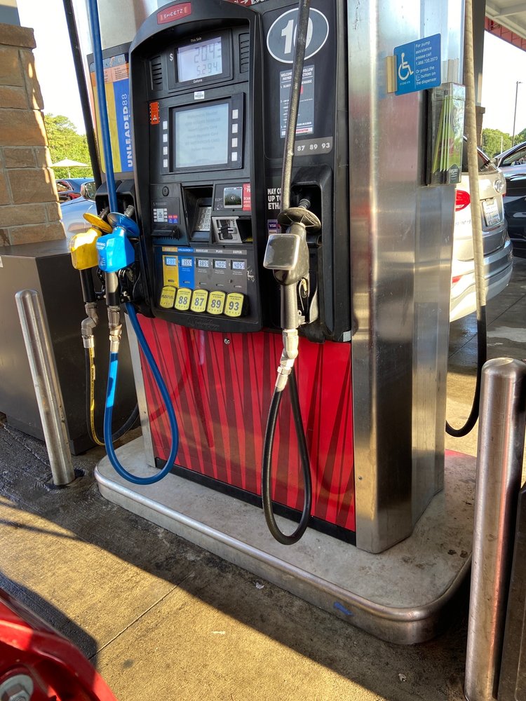 SHEETZ Updated September 2024 3208 North Duke St, Durham, North