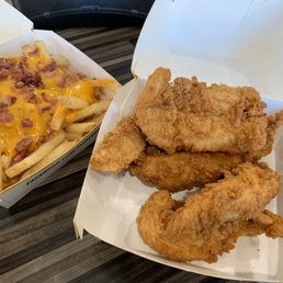 5 Piece- Hand- Breaded Chicken Tenders