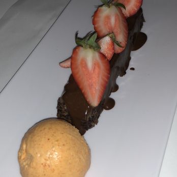 La Leche - Brownie with spiced ice cream - Signature Cuisine Near Me - Puerto Vallarta, JAL