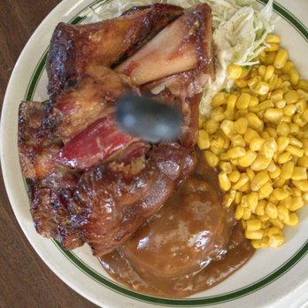 Heidelberg Restaurant & Tavern - Smoked pork hock - with mashed potatoes, coleslaw. And corn - German Near Me - Heidelberg, Ontario Heidelberg Restaurant & Tavern - Smoked pork hock - with mashed potatoes, coleslaw. And corn - German Near Me - Heidelberg, Ontario