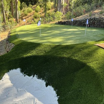 Greenridge Turf Service - Sand tramp with party green up on the hills / different levels - Artificial Turf Near Me Greenridge Turf Service - Sand tramp with party green up on the hills / different levels - Artificial Turf Near Me