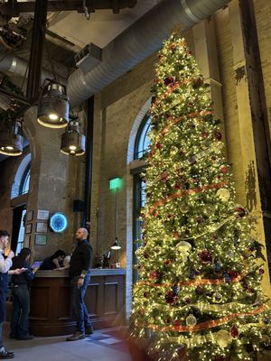 Southerleigh Fine Food & Brewery by null