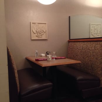 Holiday Inn & Suites Duluth-Downtown - Booth - Hotels Near Me - Duluth, Minnesota