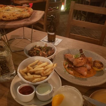 Gather - Pizza, organic chicken, fries, cauliflower - New American Near Me - Berkeley, California Gather - Pizza, organic chicken, fries, cauliflower - New American Near Me - Berkeley, California
