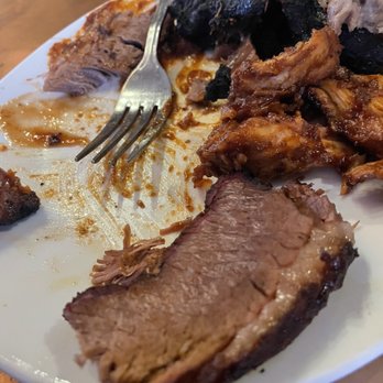 Slows Bar BQ - Can you see the driness? - Barbeque Near Me - Detroit, Michigan Slows Bar BQ - Can you see the driness? - Barbeque Near Me - Detroit, Michigan