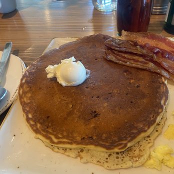 First Watch - Multigrain Pancake - Breakfast & Brunch Near Me - Glen Burnie, Maryland