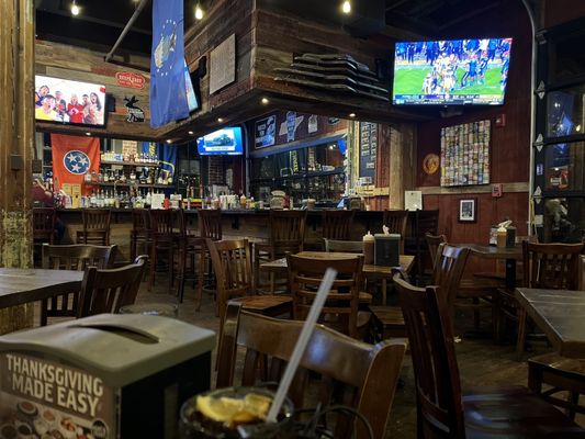 Edley's Bar-B-Que by null