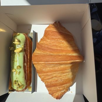 ID-Eclair - Pistachio Eclair & Butter Croissant - Bakeries Near Me - Pasadena, California