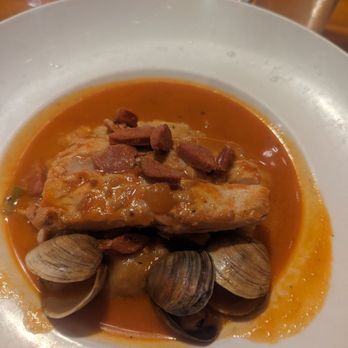Captain Charlie's Original Reef Grill - Dolphin over mashed potatoes - Seafood Near Me - Juno Beach, Florida