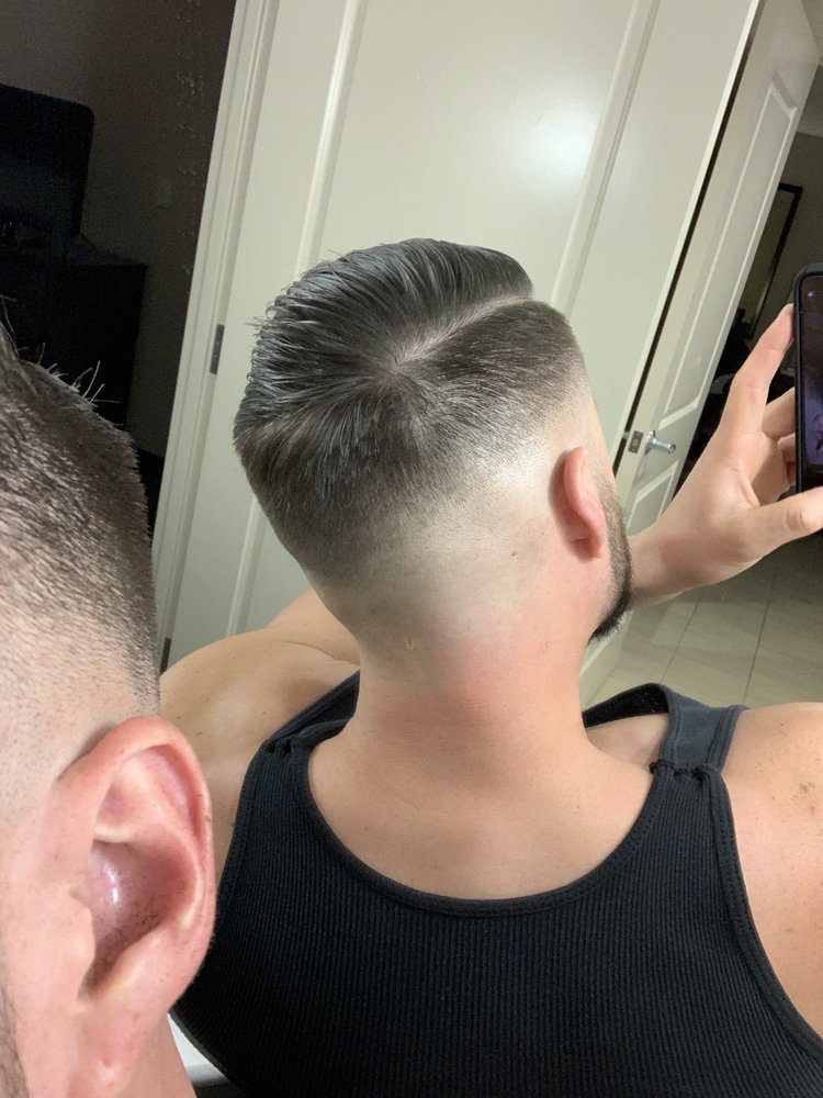 LANCASTER BARBER LOUNGE Updated September 2024 11 Photos 44738