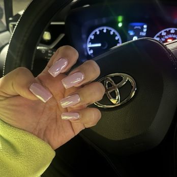 Fan Nails & Spa - I love the purple chrome! - Nail Salons Near Me - Davis, California