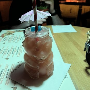 Lei Low - Cocktail Bars Near Me - Houston, Texas