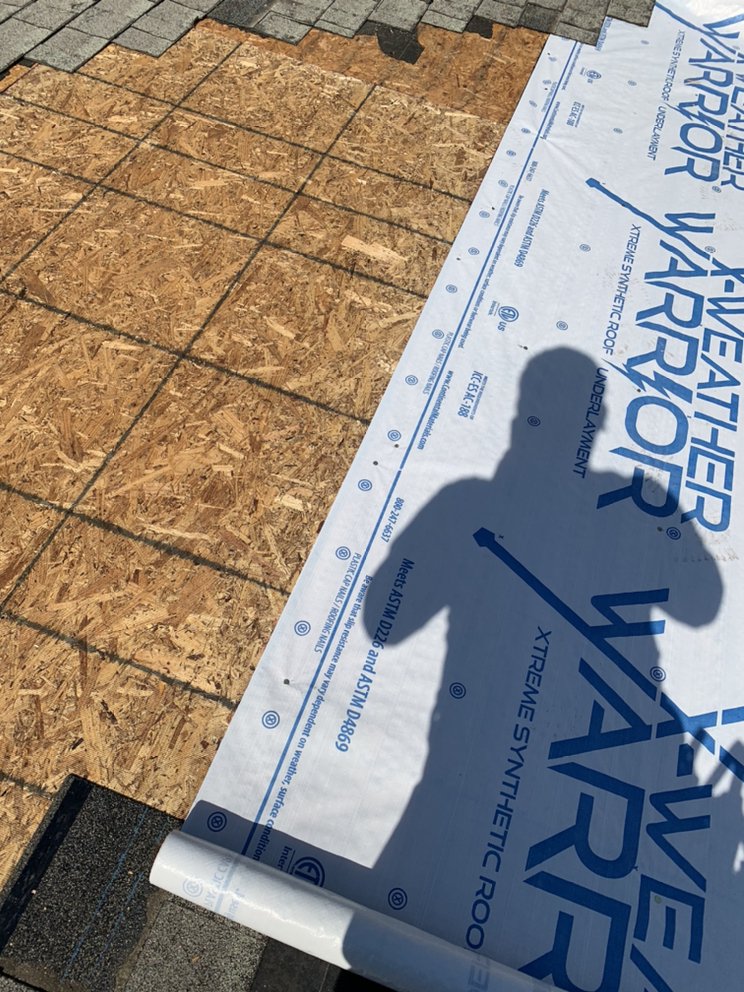 Slide of B&G Painting and Roofing