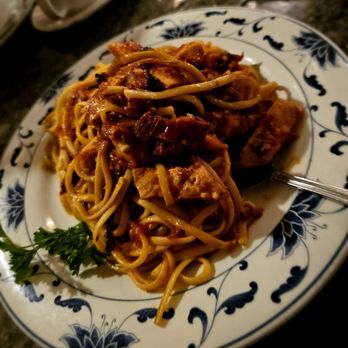 Villa Terraza - Chicken Forza Italia - Italian Near Me - Shadow Hills, California