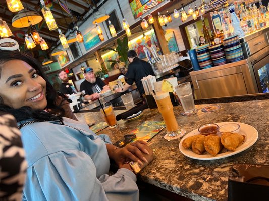Bahama Breeze by null