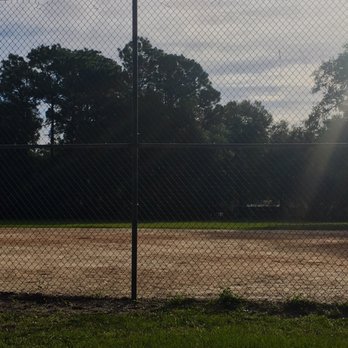 Valentine Park - Field - Parks Near Me - Orange City, Florida Valentine Park - Field - Parks Near Me - Orange City, Florida