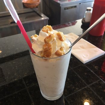 Brooks Burgers - Donut shake - Burgers Near Me - Naples, Florida