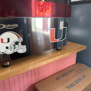 Hola Cuban Cafe - Coffee & Tea Near Me - Fernandina Beach, Florida Hola Cuban Cafe - Coffee & Tea Near Me - Fernandina Beach, Florida
