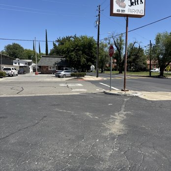 Jeff's Freezette - Getting a burger with the lady - Burgers Near Me - Colusa, California Jeff's Freezette - Getting a burger with the lady - Burgers Near Me - Colusa, California