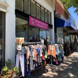 Trendy Boutique Consignments - Outside