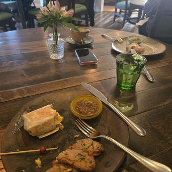 Tandy’s Cafe - Breakfast burrito - Comfort Food Near Me - Phoenix, Arizona