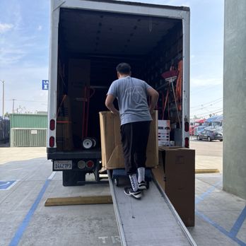 A2 Moving - Long Beach - Movers! - Movers Near Me - Long Beach, California A2 Moving - Long Beach - Movers! - Movers Near Me - Long Beach, California