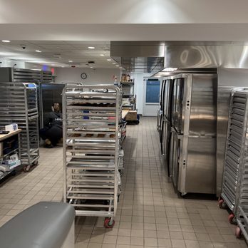 Levain Bakery - Back Bay, Boston - Bakeries Near Me - Boston, Massachusetts