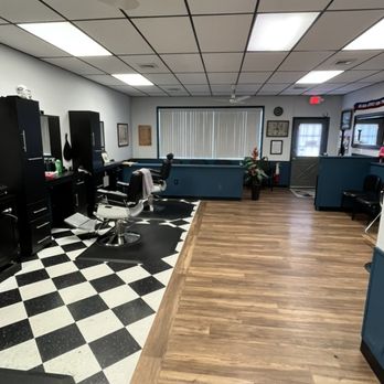 Joe the Barber - Barbers Near Me - Leonardo, New Jersey