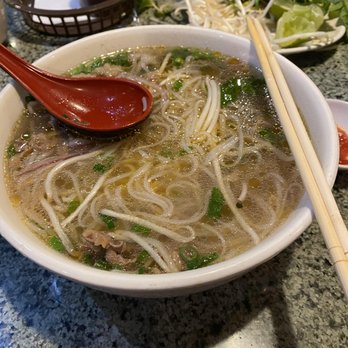 Pho Saigon 8 - COLD & OILY! - Vietnamese Near Me - Las Vegas, Nevada