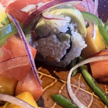Ahoyama Restaurant - Baja Fresh roll-Crab meat, mango & avocado topped with tuna, mango, tomato, jalapeno, red onion & ponzu sauce. - Sushi Bars Near Me - Hurst, Texas
