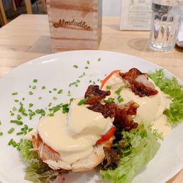 Egg Benedict Egg Benedict