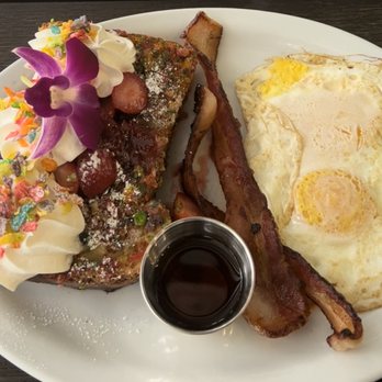 Bistro Cafe - Fruity pebble french toast - Breakfast & Brunch Near Me - Miami, Florida