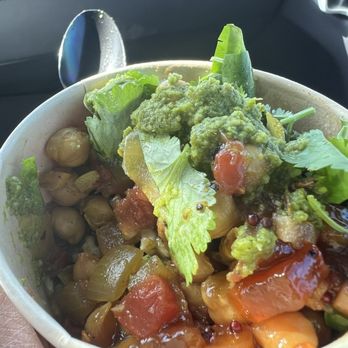 The Full Bowl - Chana Masala Bowl - Vegan Near Me - Cedar Rapids, Iowa The Full Bowl - Chana Masala Bowl - Vegan Near Me - Cedar Rapids, Iowa