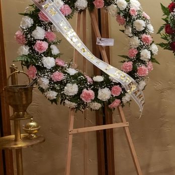 Nancy's Flower Shop - This is the crown that we ordered with Sol - Florists Near Me - Los Angeles, California Nancy's Flower Shop - This is the crown that we ordered with Sol - Florists Near Me - Los Angeles, California