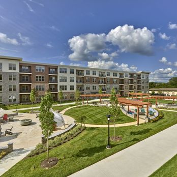 The Point at Downingtown - Community courtyard - Apartments Near Me - Downingtown, Pennsylvania