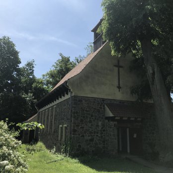 Adventskirche Neuglobsow - Churches Near Me - Stechlin, BB