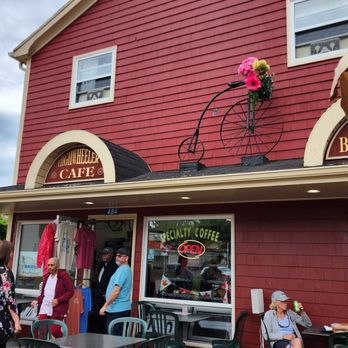 Highwheeler Cafe & Bakery - Entrance - Cafes Near Me - Baddeck, Nova Scotia