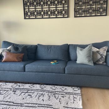 Vazquez Upholstery - Reupholstered couch - Furniture Reupholstery Near Me - Santa Ana, California Vazquez Upholstery - Reupholstered couch - Furniture Reupholstery Near Me - Santa Ana, California