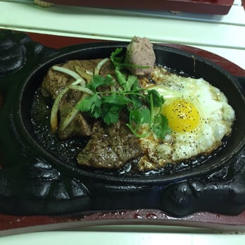 Thiem Hung Bakery - Steak and egg on sizzling plate - Bakeries Near Me - Houston, Texas Thiem Hung Bakery - Steak and egg on sizzling plate - Bakeries Near Me - Houston, Texas