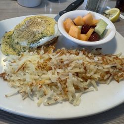 Perkins American Food - Eggs Benedict, hash browns & fruit