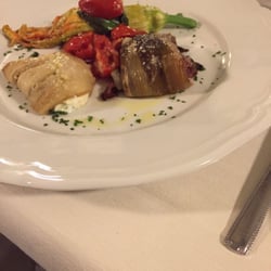 Cucina da Giovanni - Vorspeise: gefülltes gegrilltes Gemüse. Zucchiniblüten, Aubergine und Radicchio