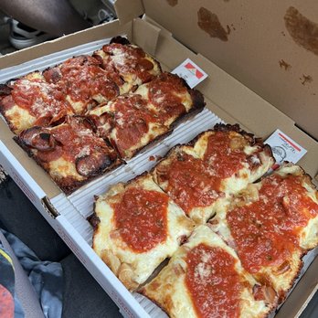 Quarantino's - Pizza Near Me - Grand Rapids, Michigan Quarantino's - Pizza Near Me - Grand Rapids, Michigan