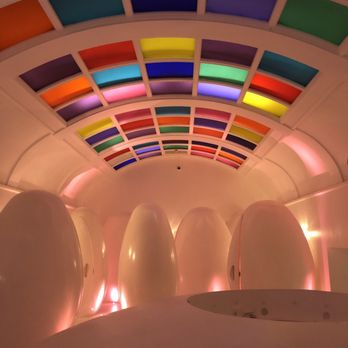 Sketch - Disco party in the washroom?! - French Near Me - London, XGL