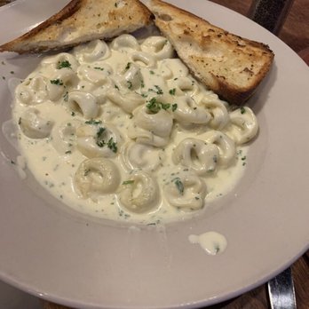 Flo & Santos - Pizza Near Me - Chicago, Illinois