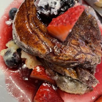 Full Belly - Buckwheat soufflé pancakes - Breakfast & Brunch Near Me - San Antonio, Texas
