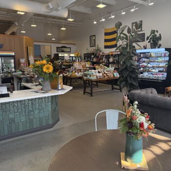 Deuces Market - The inside...cute! - Health Markets Near Me - Napa, California Deuces Market - The inside...cute! - Health Markets Near Me - Napa, California