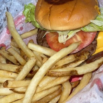 Dirty Martin's Place - Bacon Cheesburger - Burgers Near Me - Austin, Texas Dirty Martin's Place - Bacon Cheesburger - Burgers Near Me - Austin, Texas